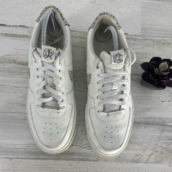 Nike Air Force 1 Pixel SE Leopard White Leather Sneakers Size 10.5 - Picture 2 of 7